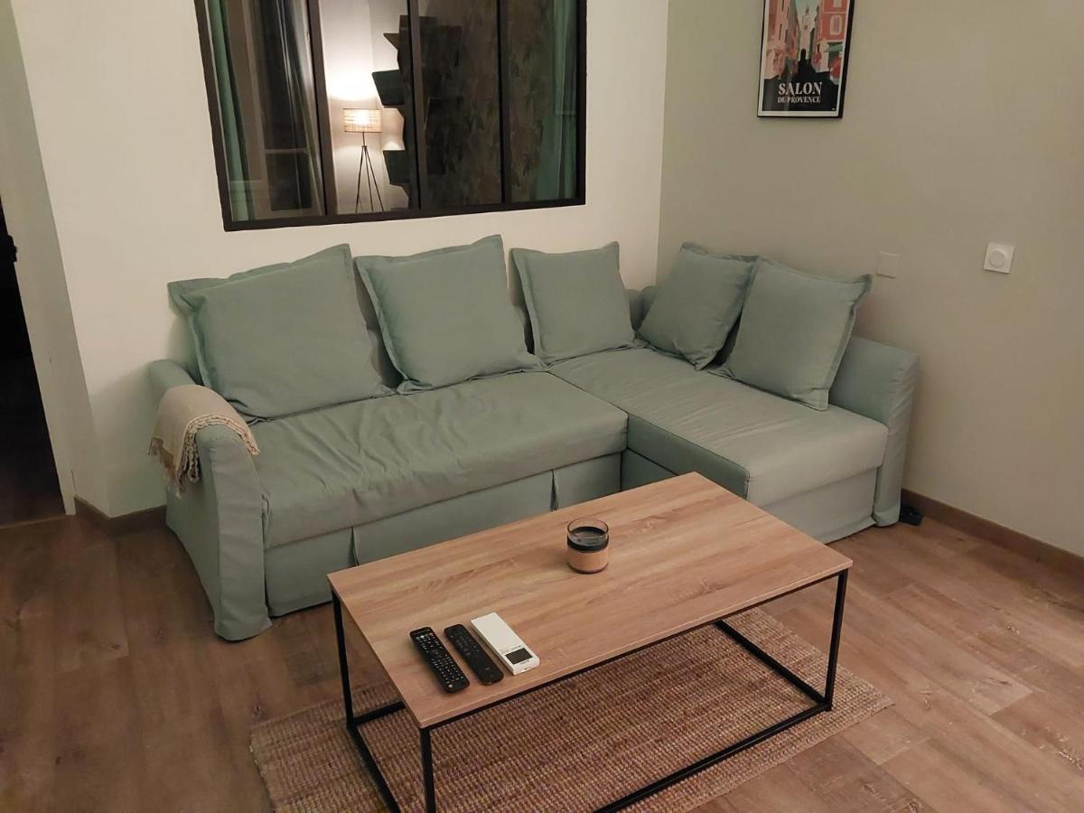 Le Mistralet Apartman Salon-de-Provence Kültér fotó